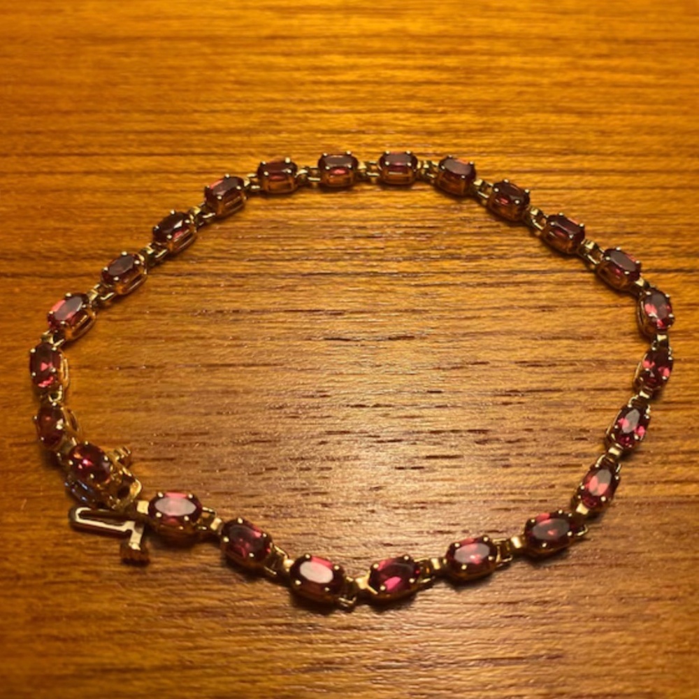 Vintage 14K Gold Ruby Bangle Bracelet